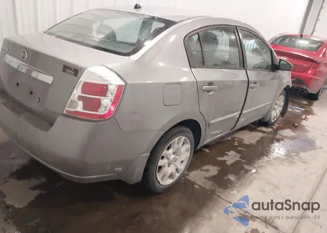2010 Nissan Sentra 2.0S from USA, damaged, VIN 3N1AB6AP7AL703180